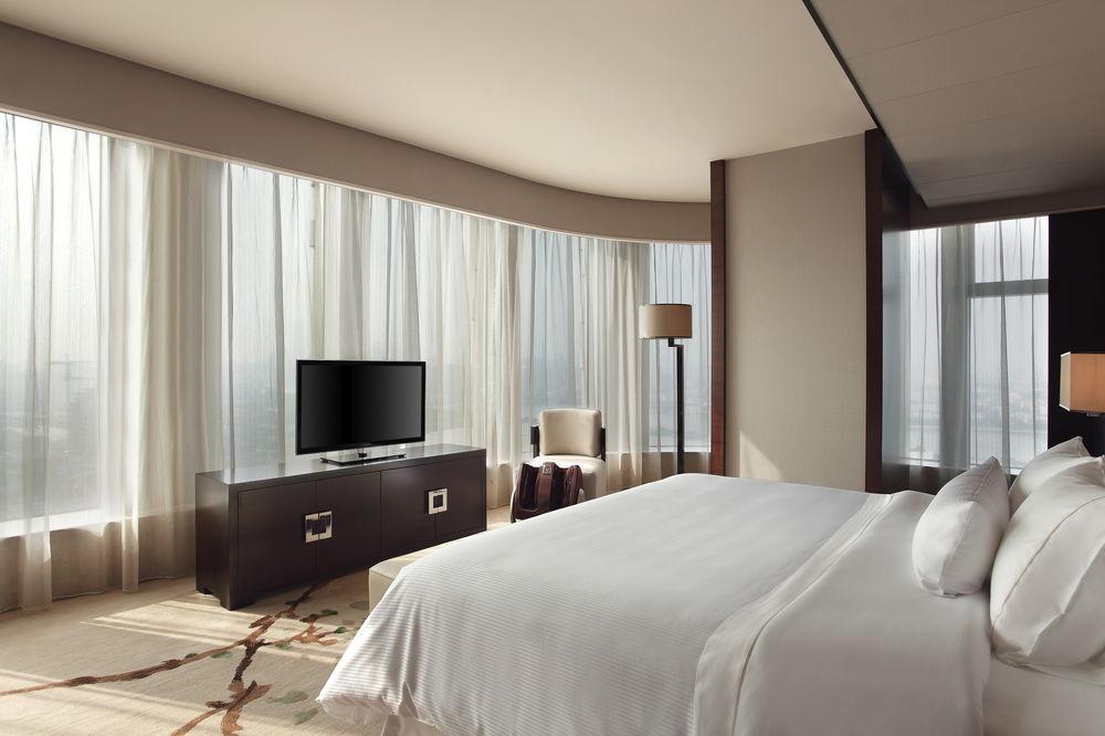 Отель The Westin Pazhou Гуанчжоу Экстерьер фото