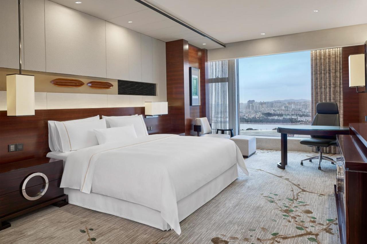 Отель The Westin Pazhou Гуанчжоу Экстерьер фото