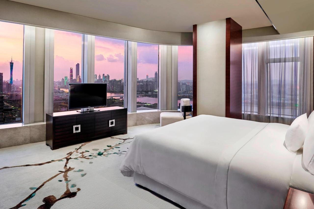 Отель The Westin Pazhou Гуанчжоу Экстерьер фото